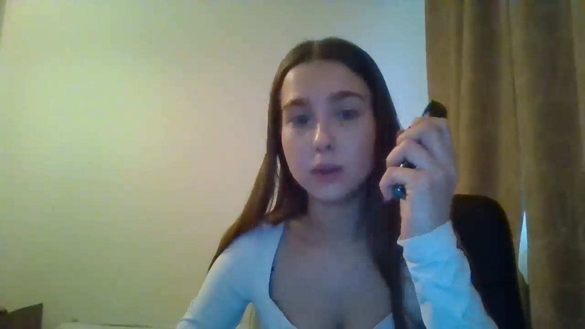 Gallery image thumbnail from ElariaVee's myfreecams stream on, 11/19/2025, 14:16 image 11 of 20