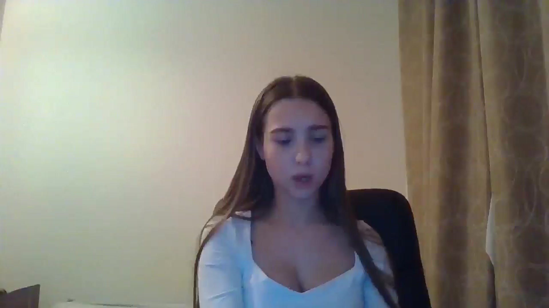 Gallery image thumbnail from ElariaVee's myfreecams stream on, 11/19/2025, 15:00 image 18 of 20