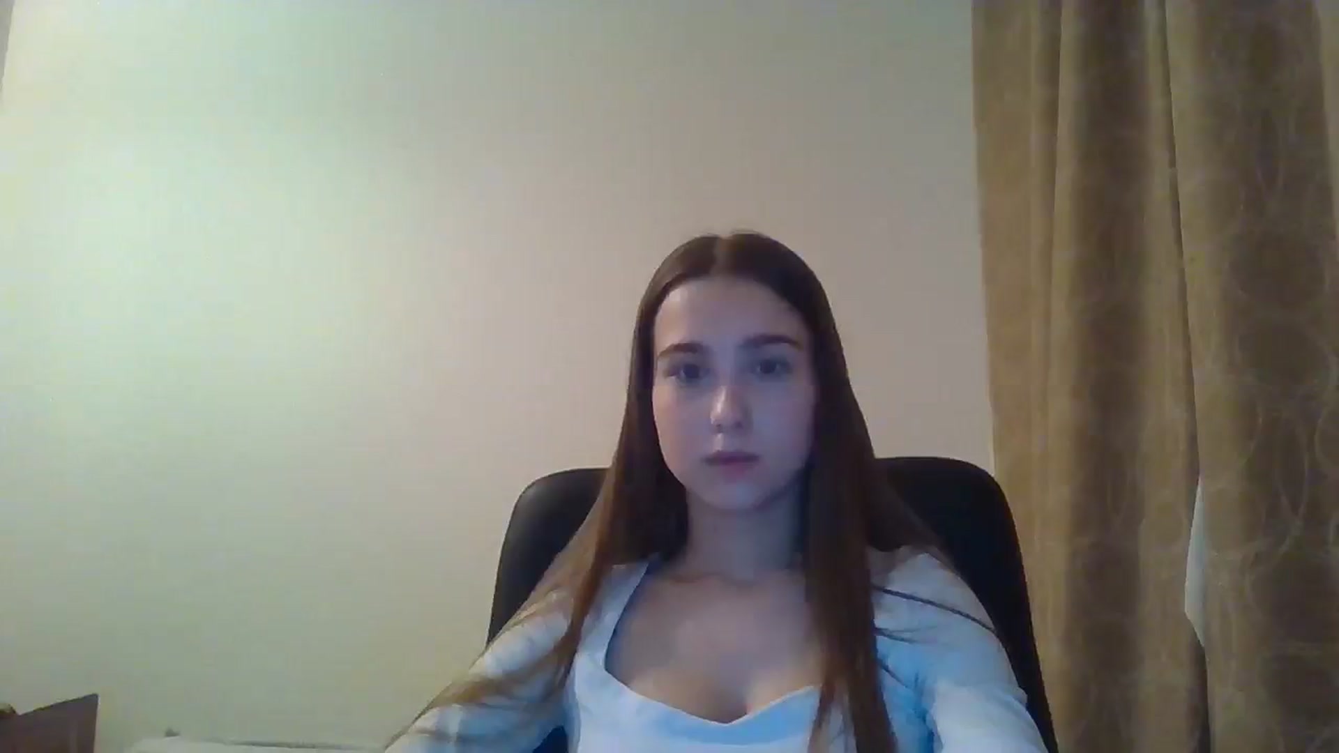 Gallery image thumbnail from ElariaVee's myfreecams stream on, 11/19/2025, 15:00 image 7 of 20