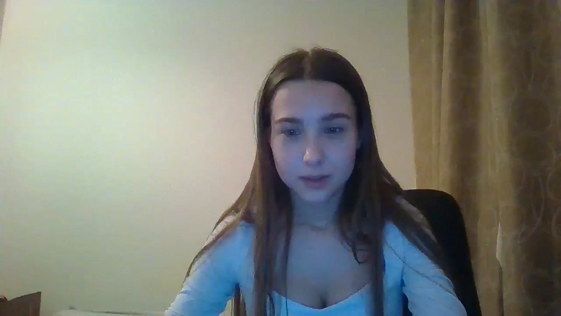 Gallery image thumbnail from ElariaVee's myfreecams stream on, 11/19/2025, 16:07 image 8 of 20