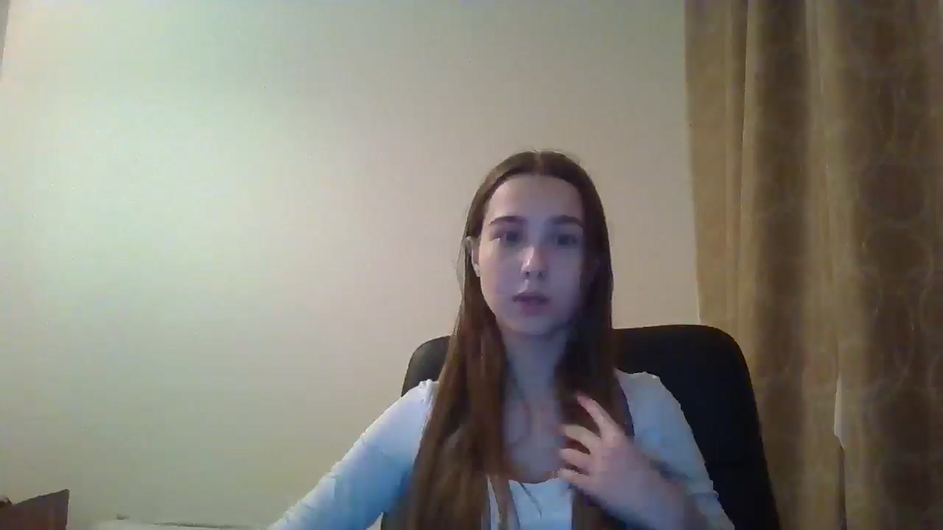 Gallery image thumbnail from ElariaVee's myfreecams stream on, 11/19/2025, 16:07 image 11 of 20
