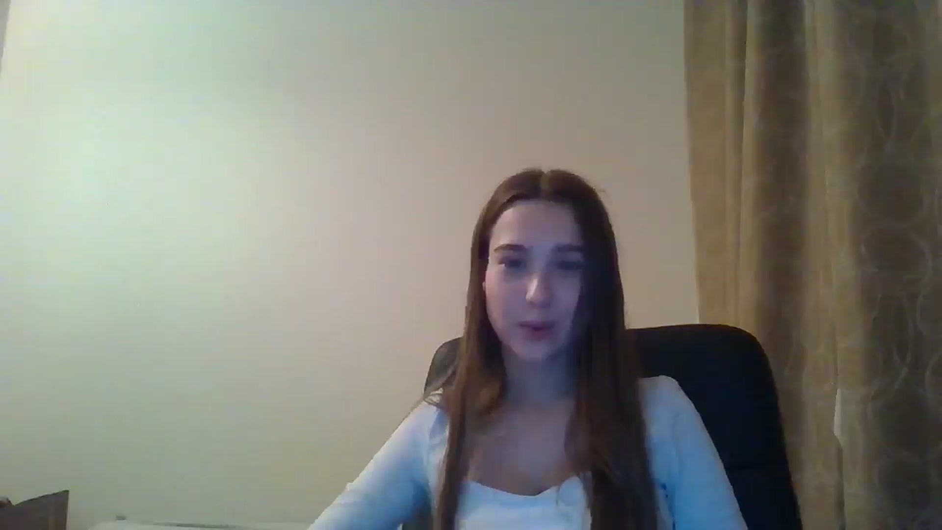 Gallery image thumbnail from ElariaVee's myfreecams stream on, 11/19/2025, 17:09 image 5 of 20