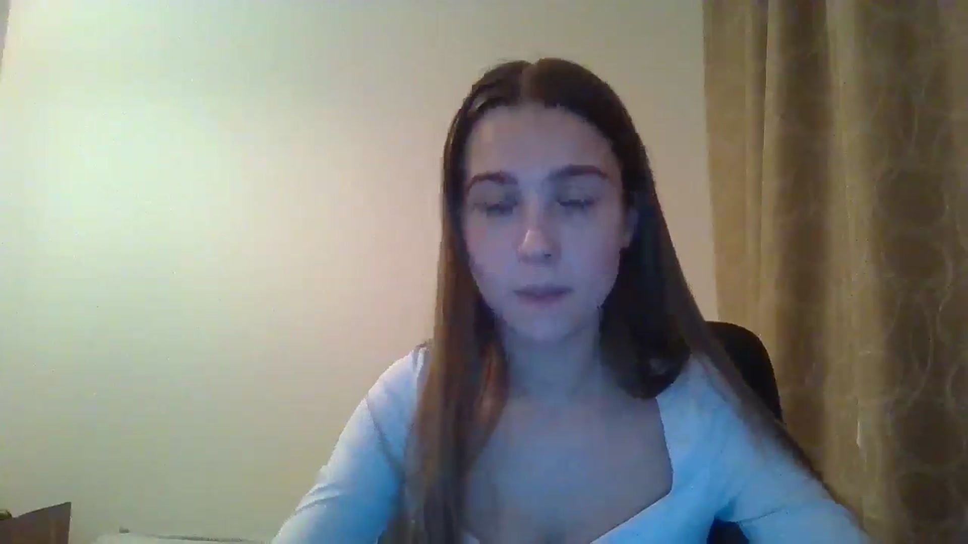 Gallery image thumbnail from ElariaVee's myfreecams stream on, 11/19/2025, 17:09 image 16 of 20
