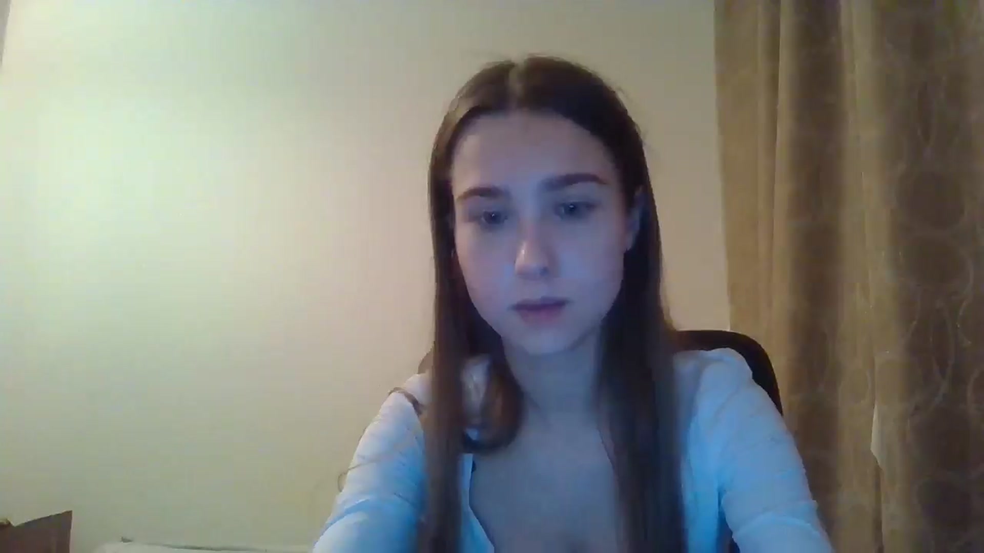 Gallery image thumbnail from ElariaVee's myfreecams stream on, 11/19/2025, 17:09 image 7 of 20