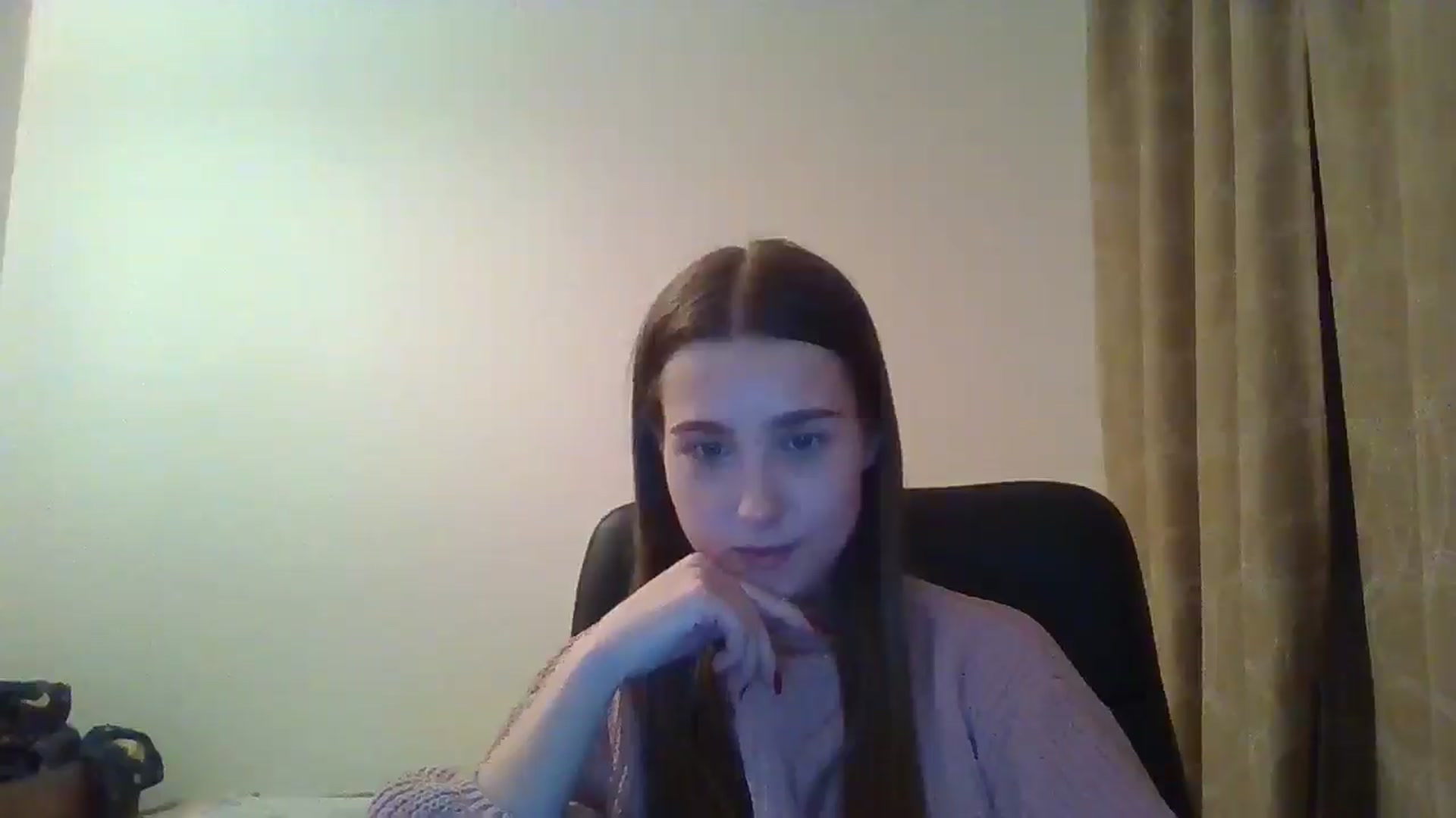 Gallery image thumbnail from ElariaVee's myfreecams stream on, 11/22/2025, 18:57 image 18 of 20