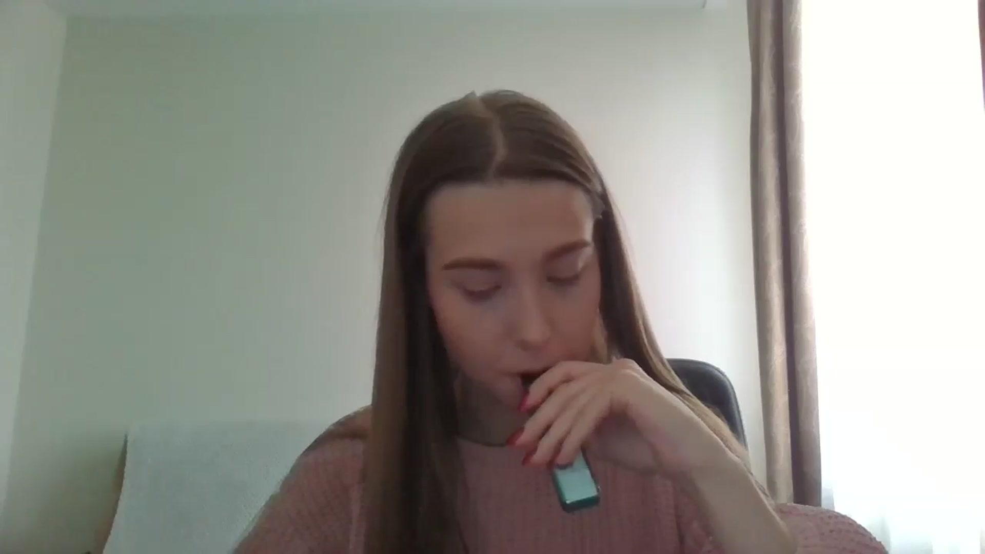 Gallery image thumbnail from ElariaVee's myfreecams stream on, 11/24/2025, 11:39 image 19 of 20