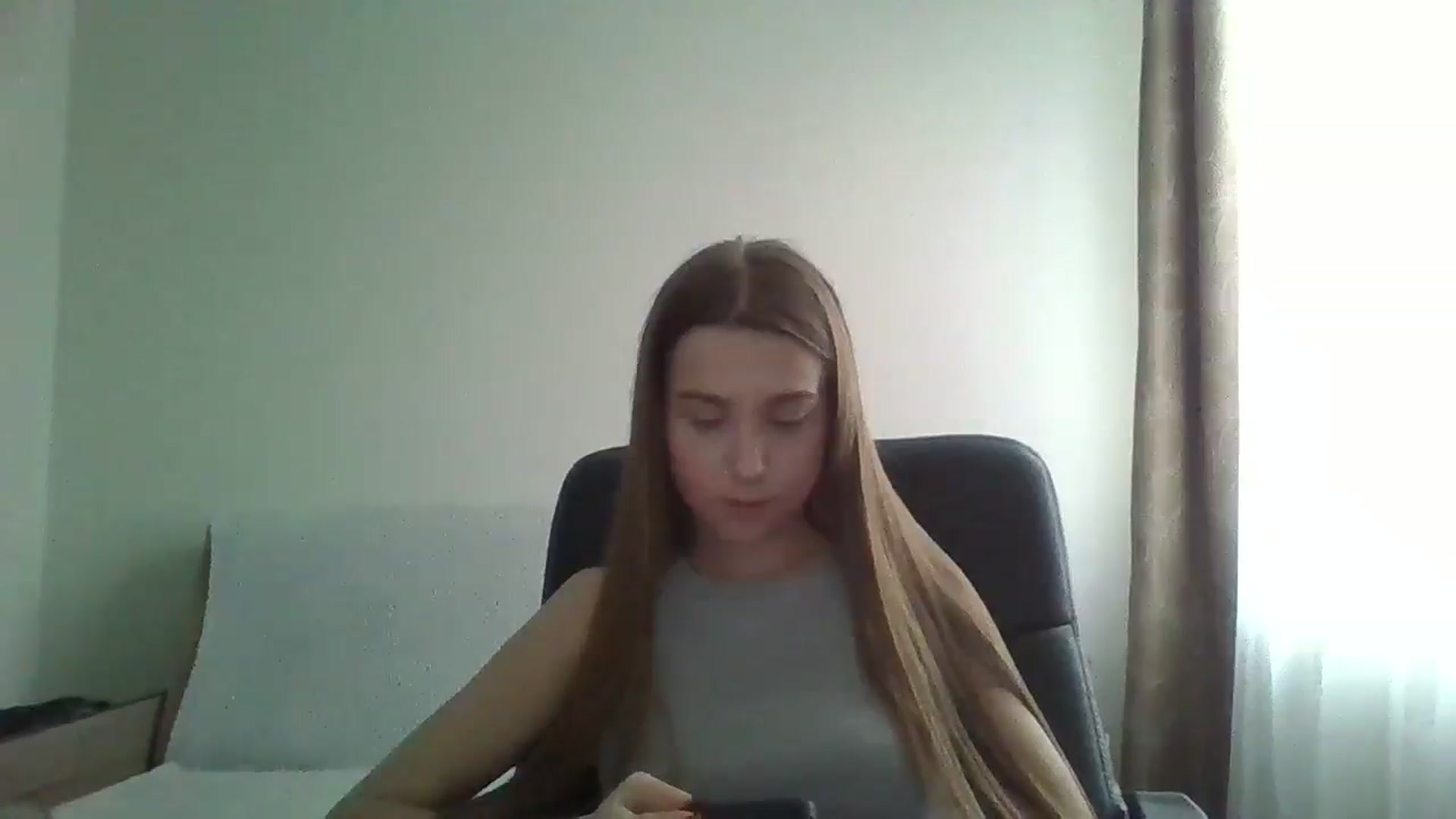 Gallery image thumbnail from ElariaVee's myfreecams stream on, 11/24/2025, 13:04 image 16 of 20