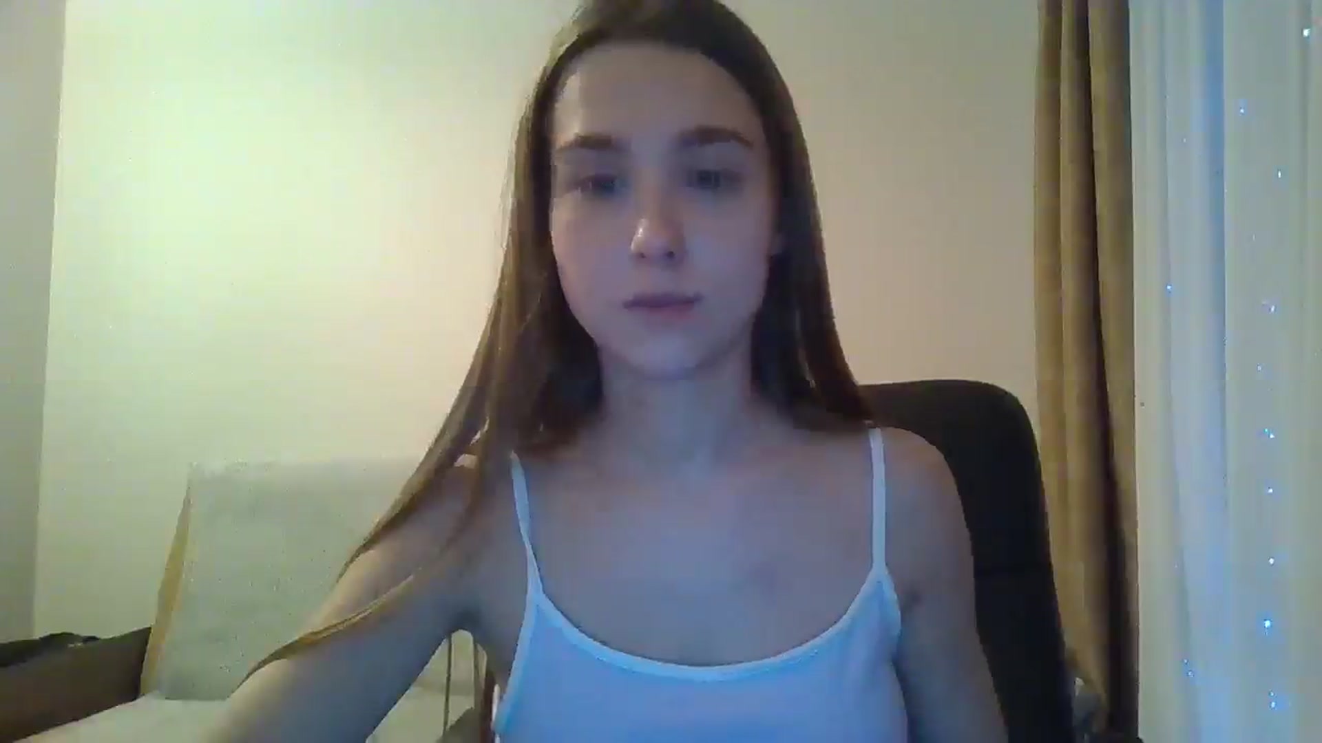 Gallery image thumbnail from ElariaVee's myfreecams stream on, 11/24/2025, 18:44 image 6 of 20