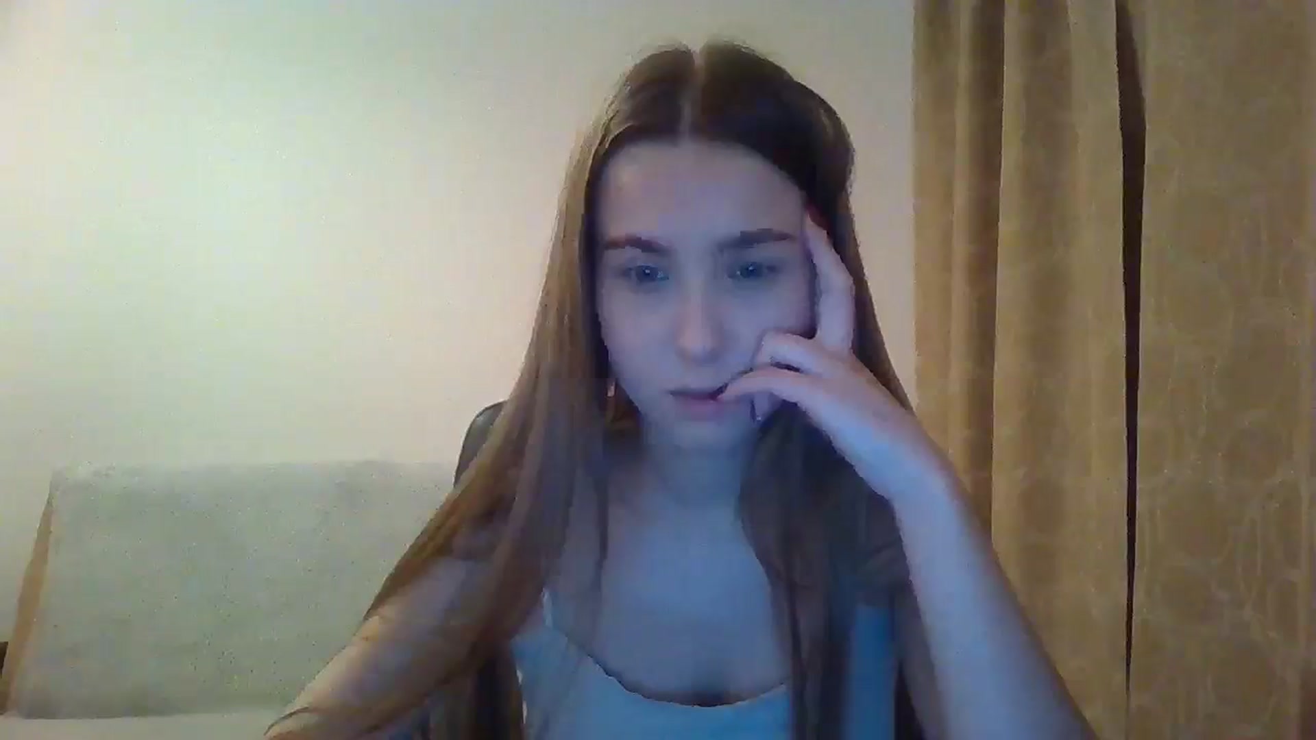 Gallery image thumbnail from ElariaVee's myfreecams stream on, 11/25/2025, 18:53 image 3 of 20