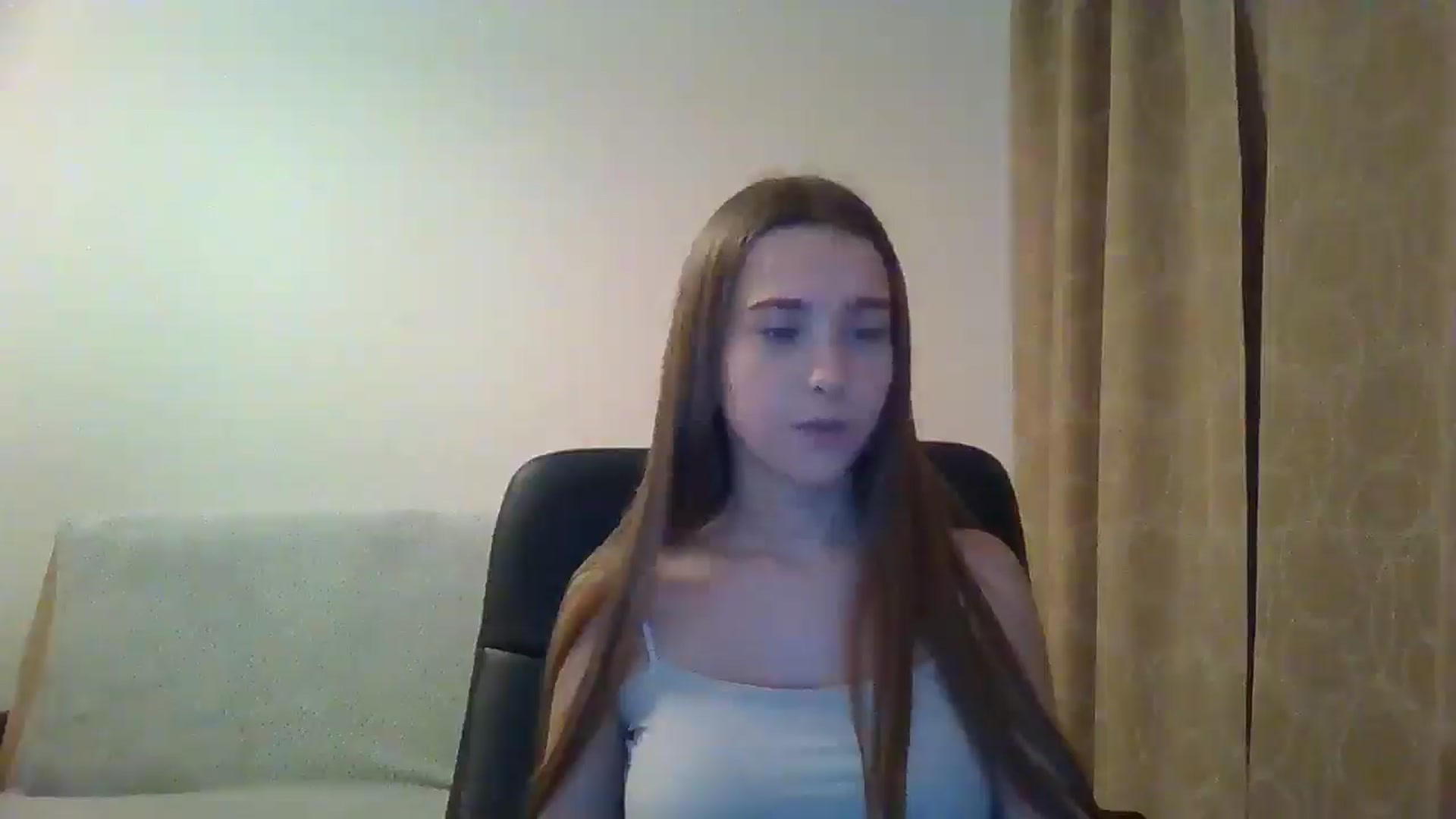 Gallery image thumbnail from ElariaVee's myfreecams stream on, 11/25/2025, 18:53 image 15 of 20