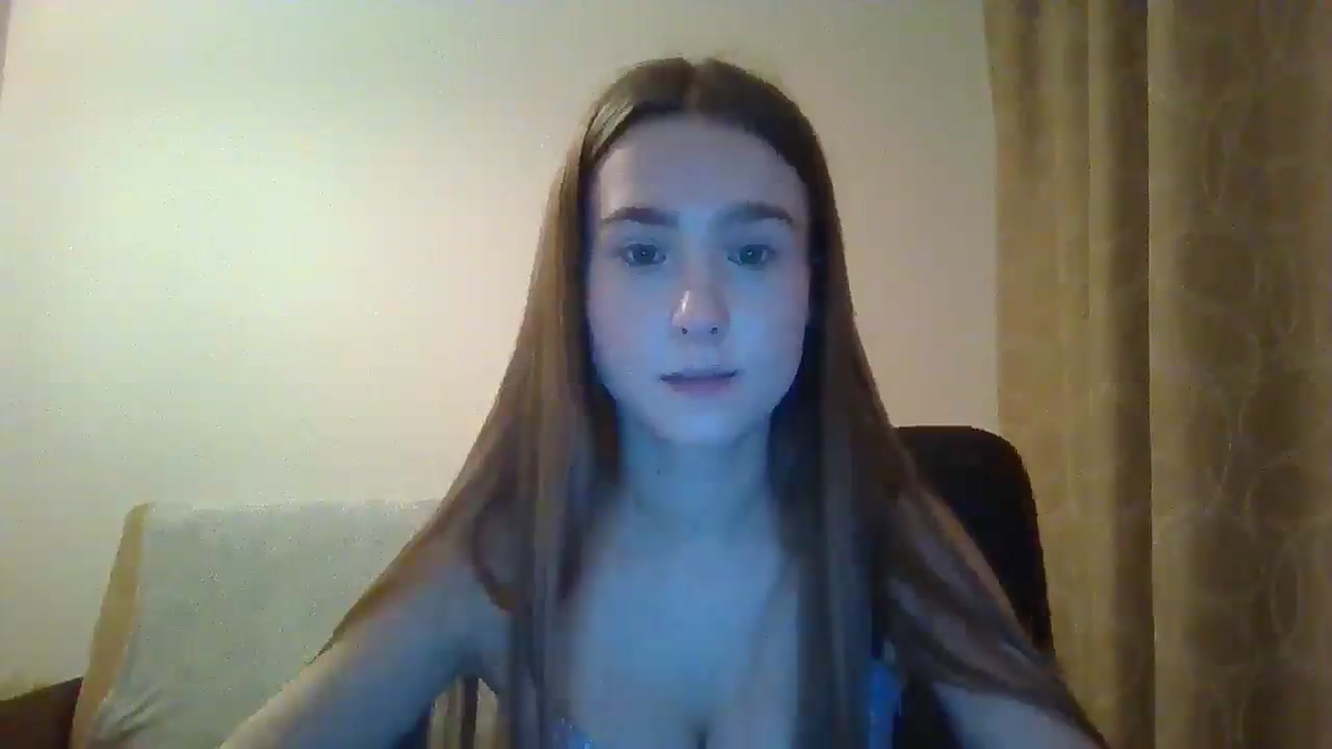Gallery image thumbnail from ElariaVee's myfreecams stream on, 12/03/2025, 15:37 image 18 of 20