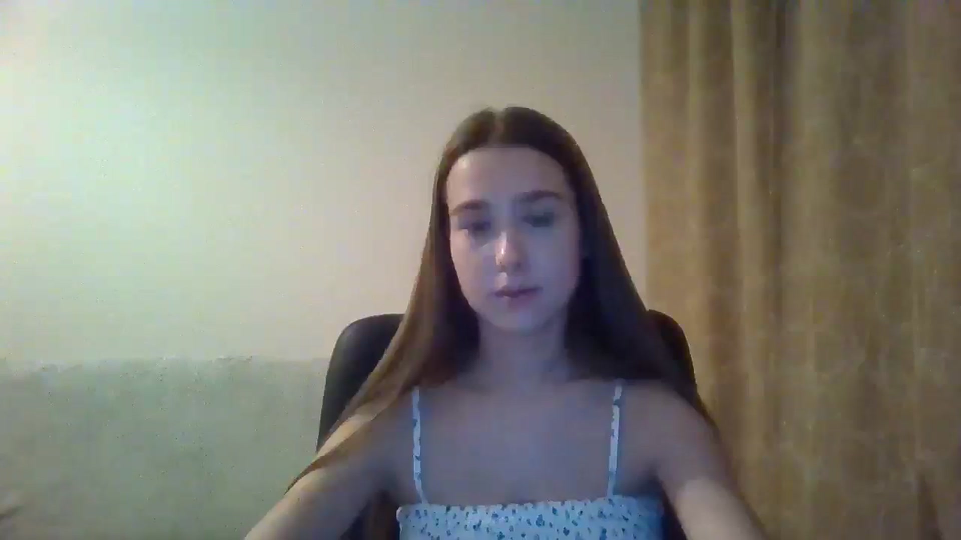 Gallery image thumbnail from ElariaVee's myfreecams stream on, 12/05/2025, 18:23 image 17 of 20
