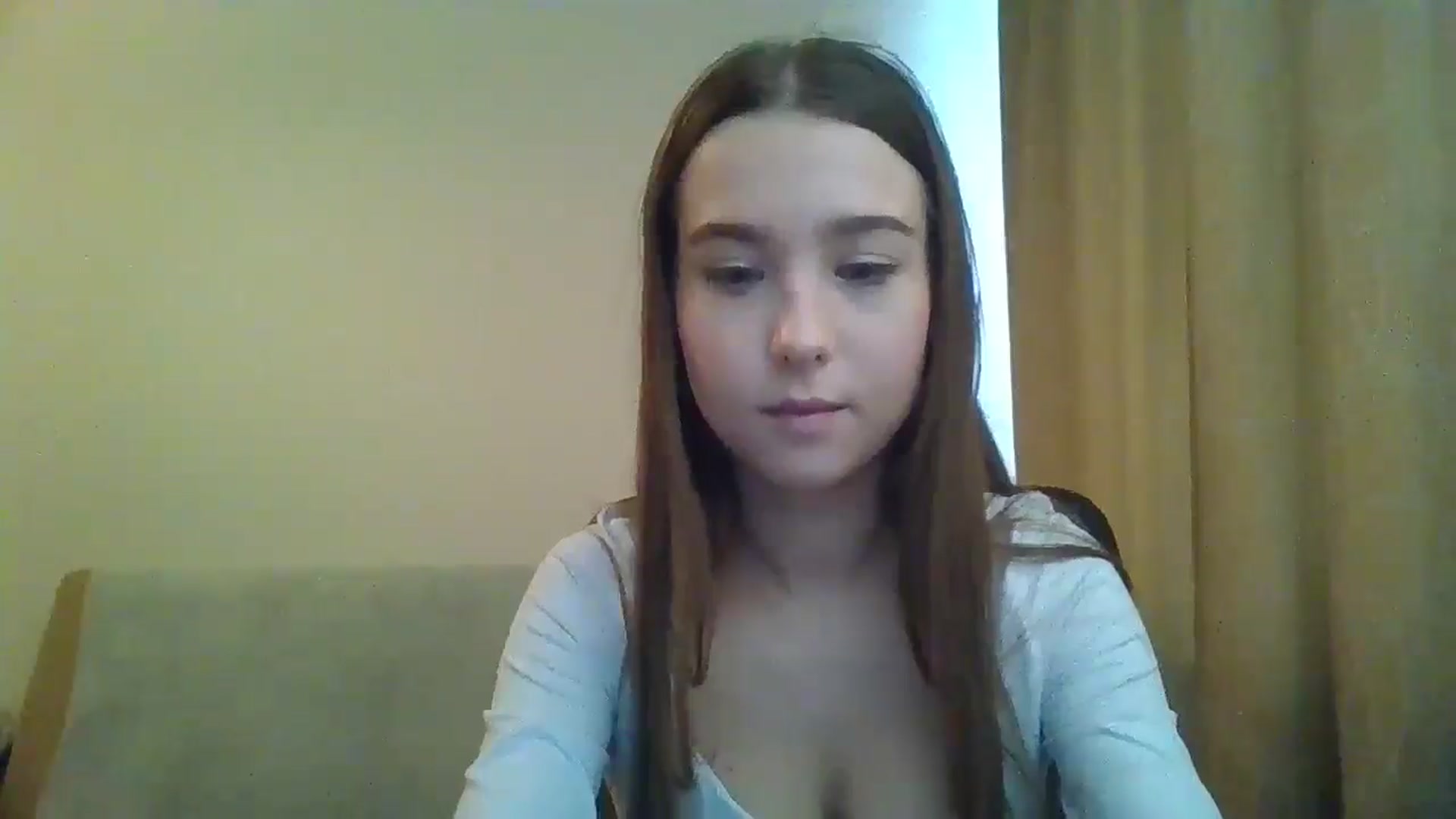 Gallery image thumbnail from ElariaVee's myfreecams stream on, 12/18/2025, 12:40 image 18 of 20