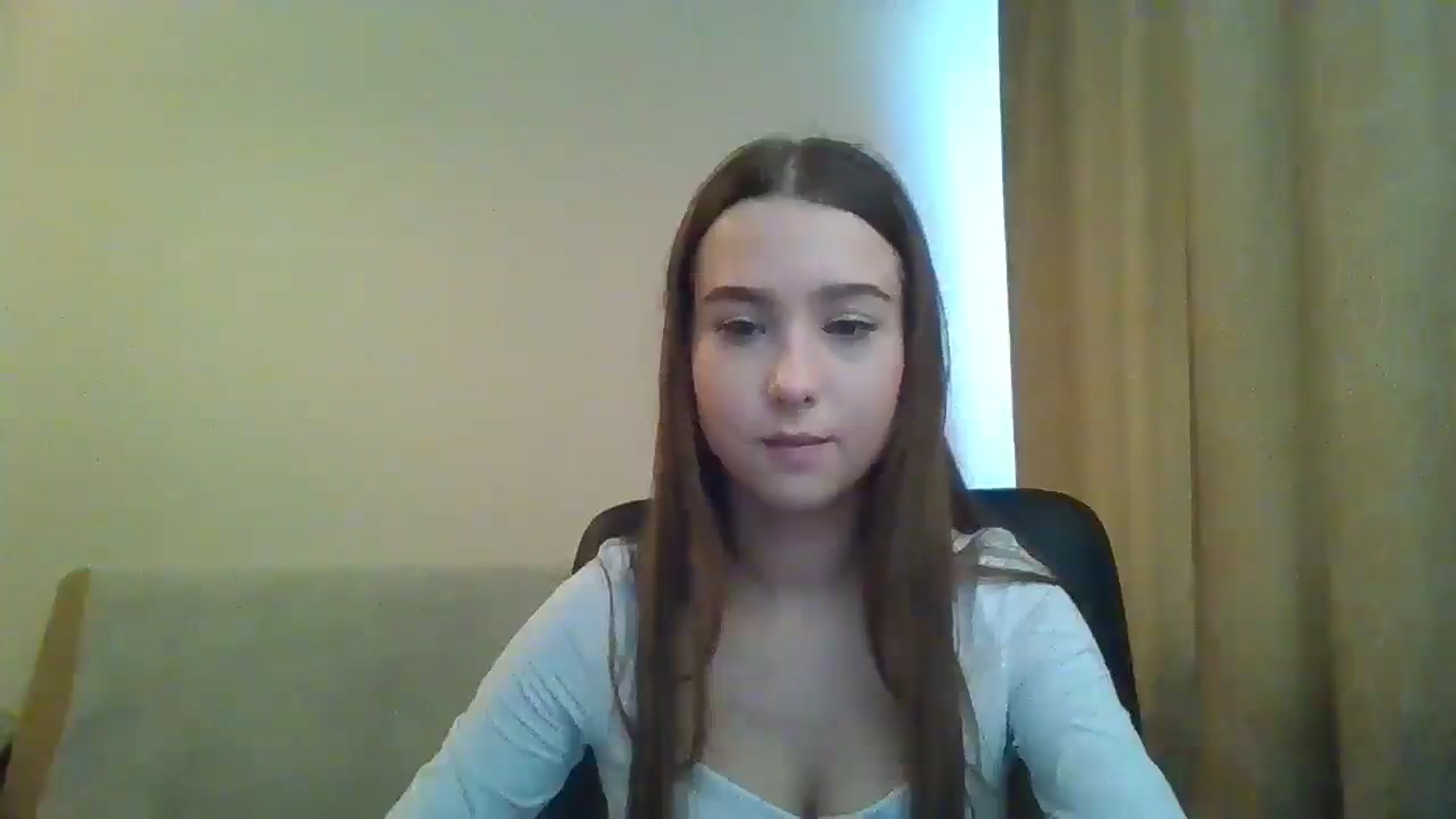 Gallery image thumbnail from ElariaVee's myfreecams stream on, 12/18/2025, 12:40 image 19 of 20