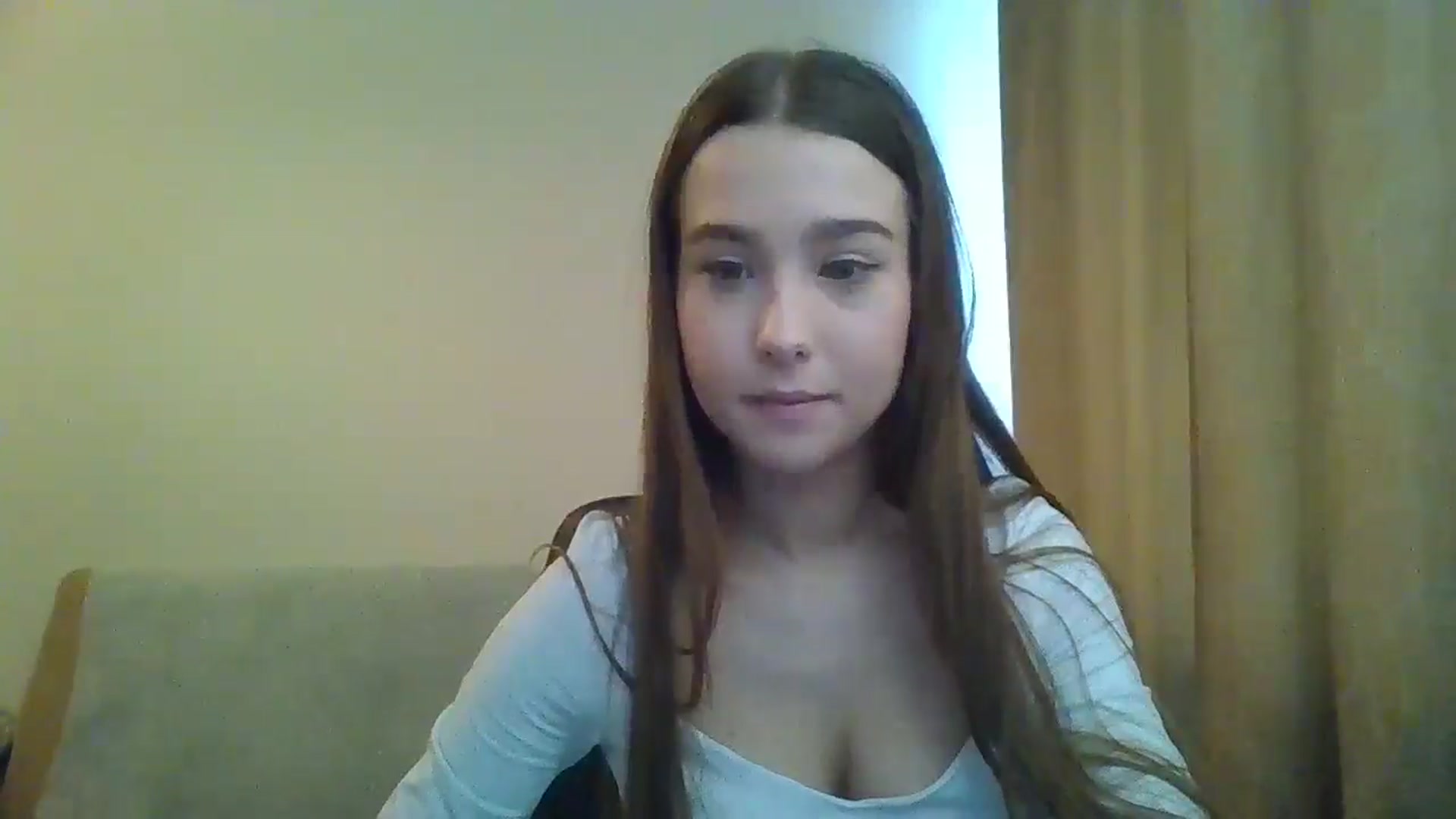Gallery image thumbnail from ElariaVee's myfreecams stream on, 12/18/2025, 12:40 image 14 of 20