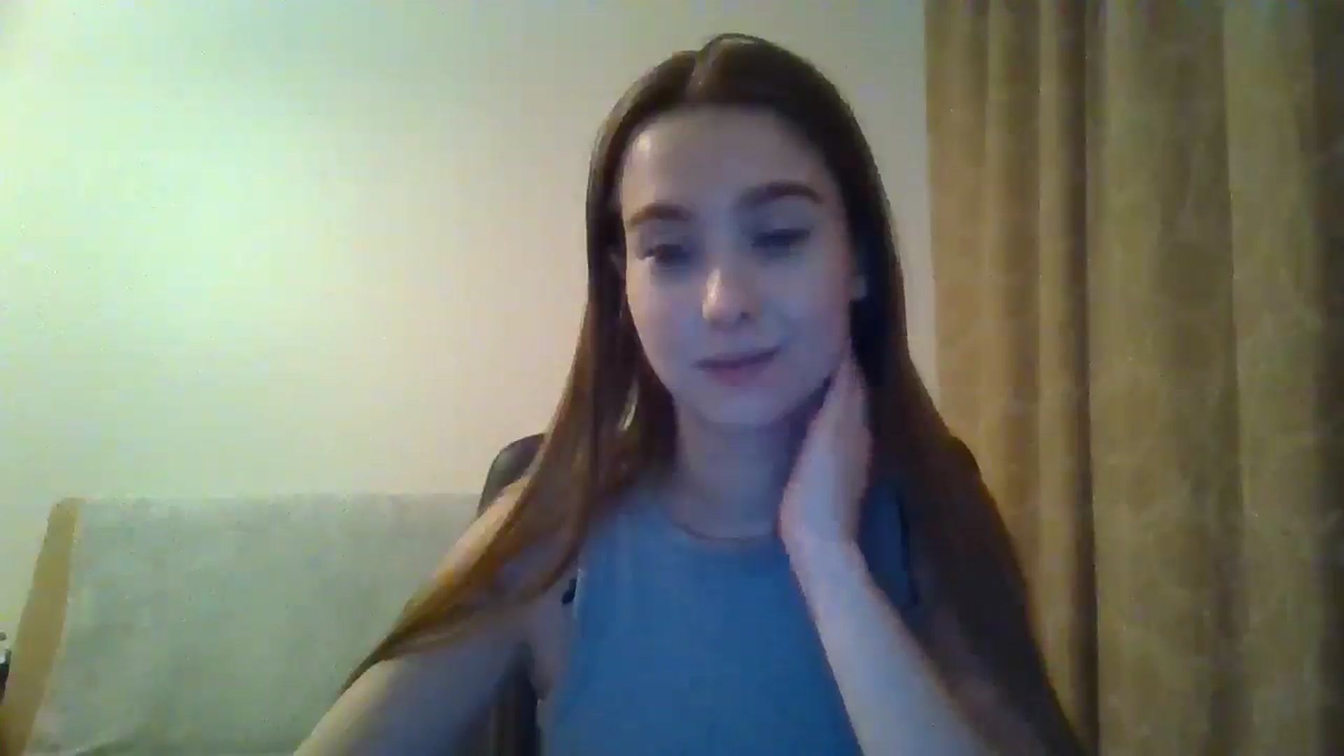 Gallery image thumbnail from ElariaVee's myfreecams stream on, 12/18/2025, 14:28 image 12 of 20