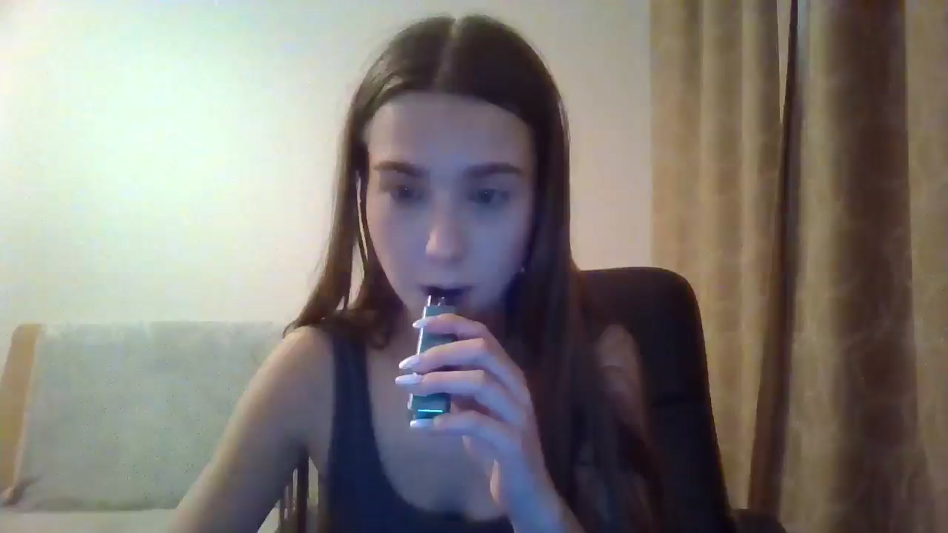 Gallery image thumbnail from ElariaVee's myfreecams stream on, 12/23/2025, 18:29 image 18 of 20