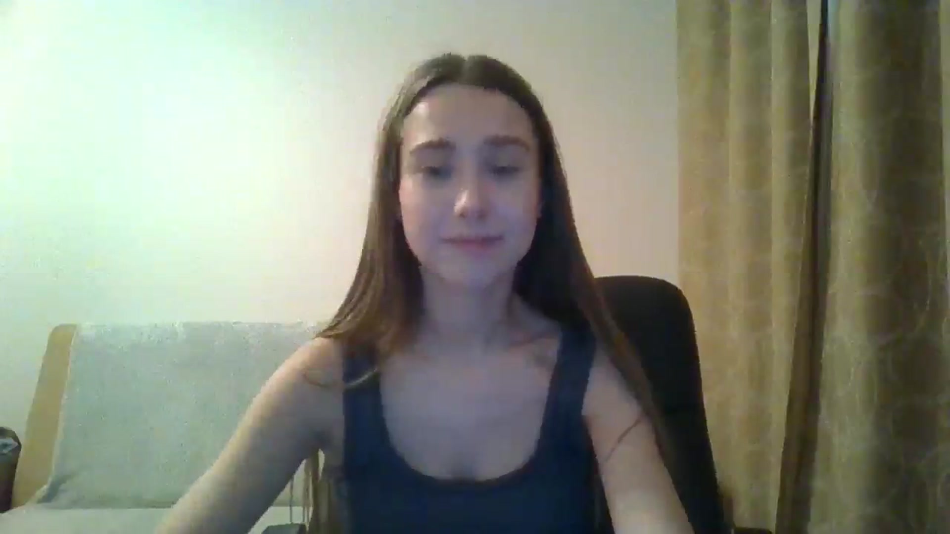 Gallery image thumbnail from ElariaVee's myfreecams stream on, 12/23/2025, 19:37 image 14 of 20