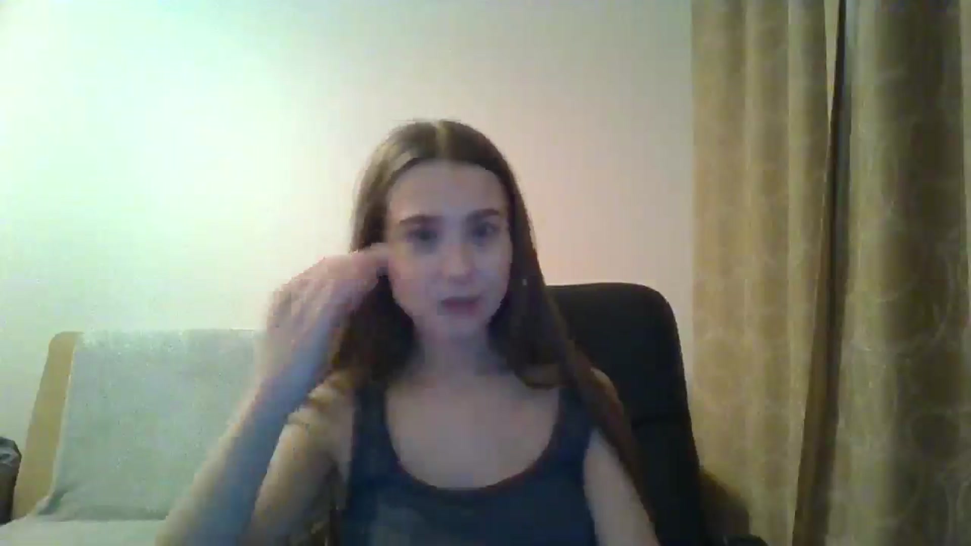 Gallery image thumbnail from ElariaVee's myfreecams stream on, 12/23/2025, 19:37 image 2 of 20