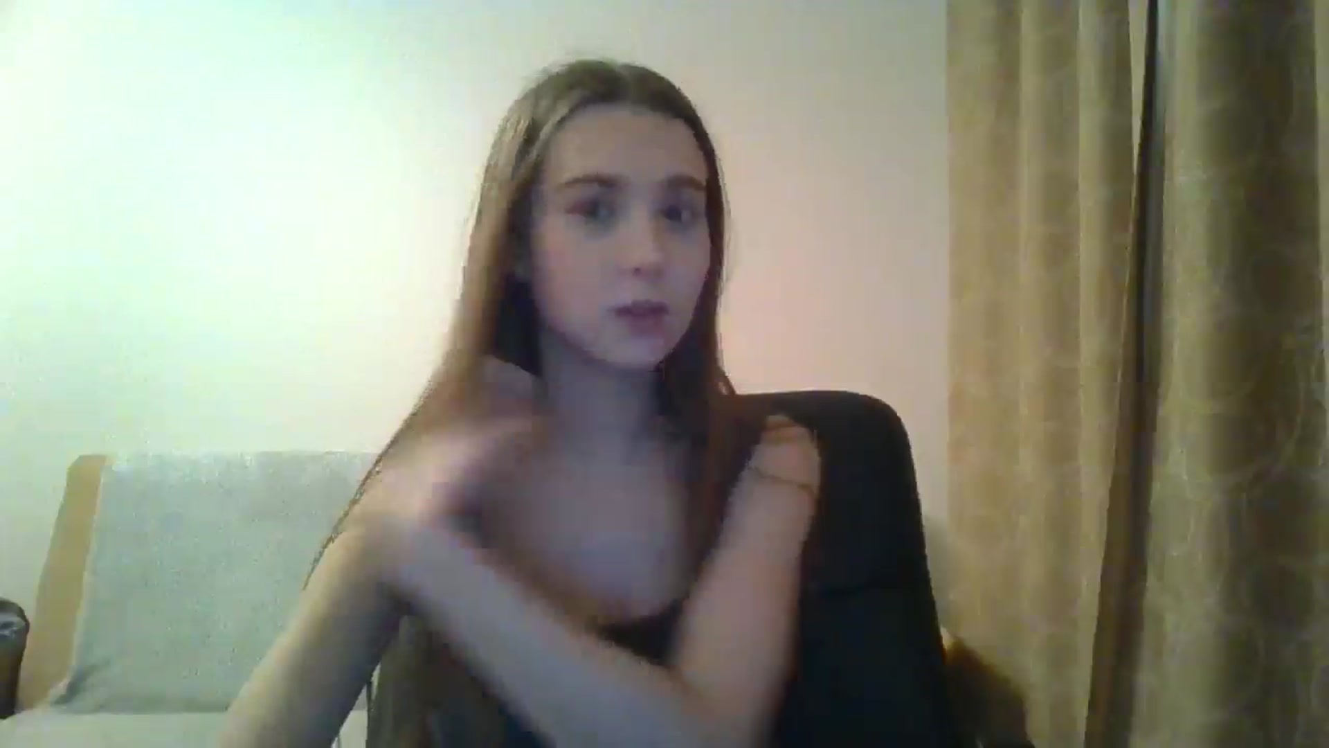 Gallery image thumbnail from ElariaVee's myfreecams stream on, 12/23/2025, 19:37 image 4 of 20