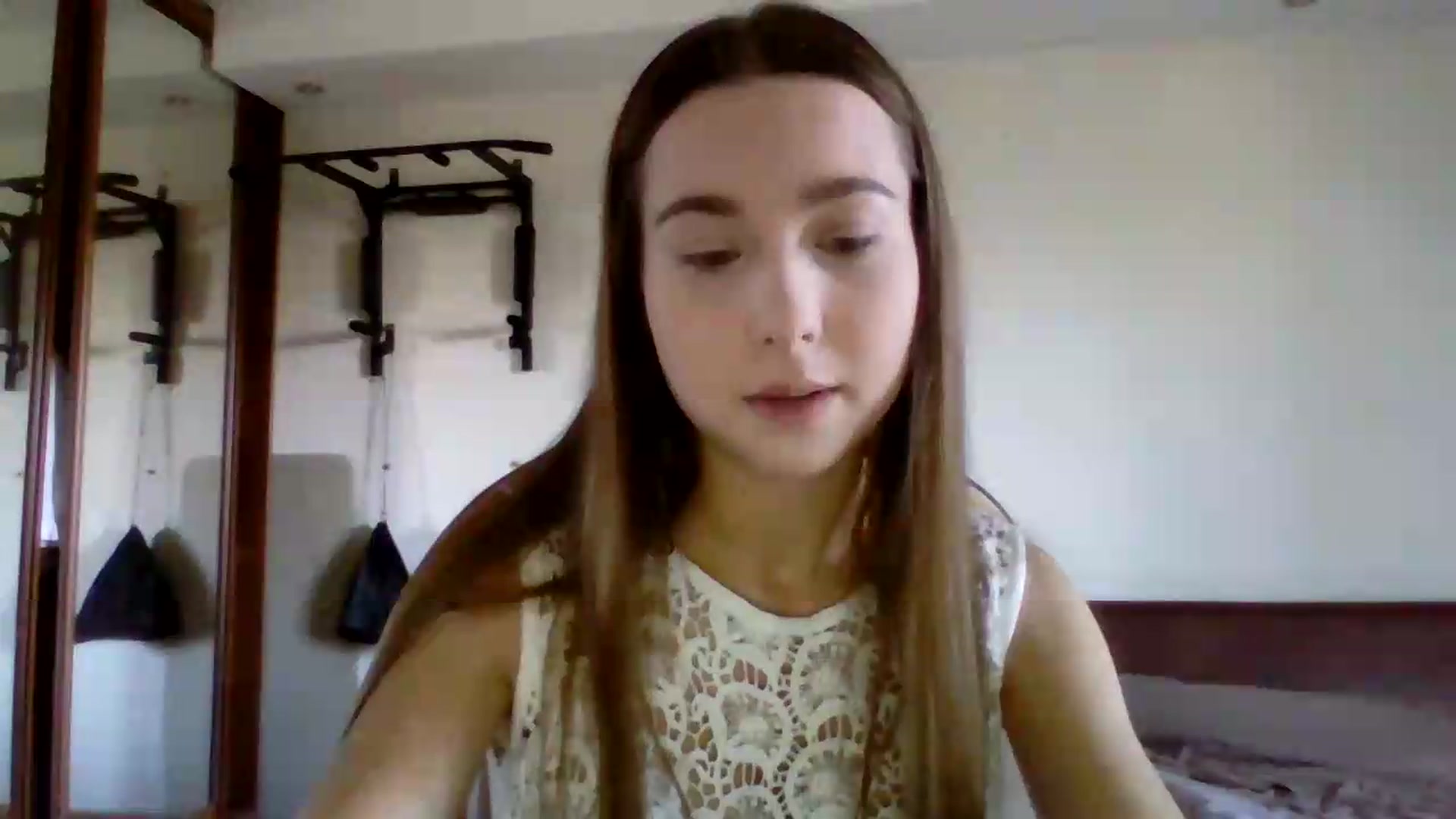 Gallery image thumbnail from ElariaVee's myfreecams stream on, 07/18/2026, 10:44 image 14 of 20