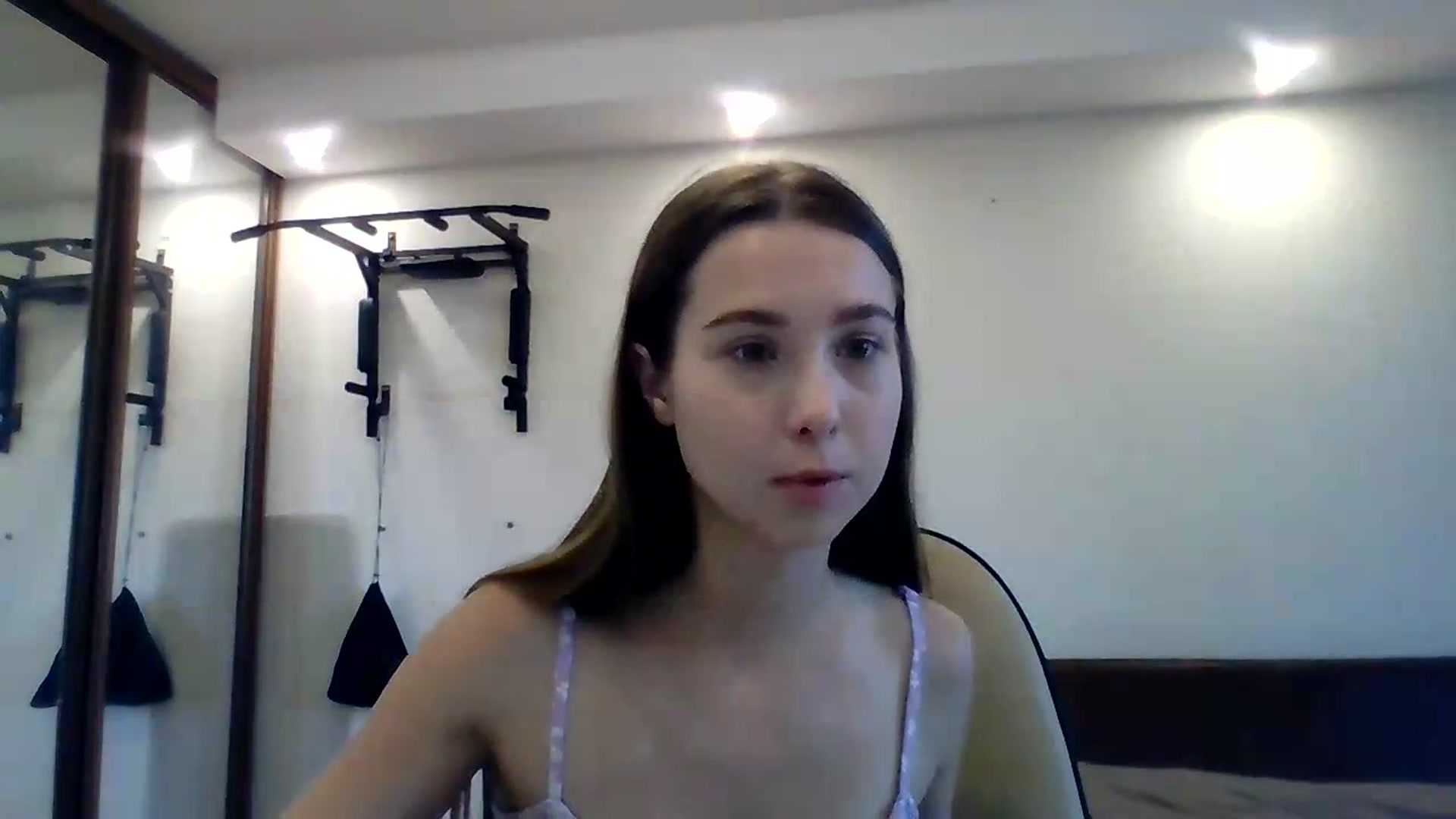 Gallery image thumbnail from ElariaVee's myfreecams stream on, 07/20/2026, 12:45 image 12 of 20
