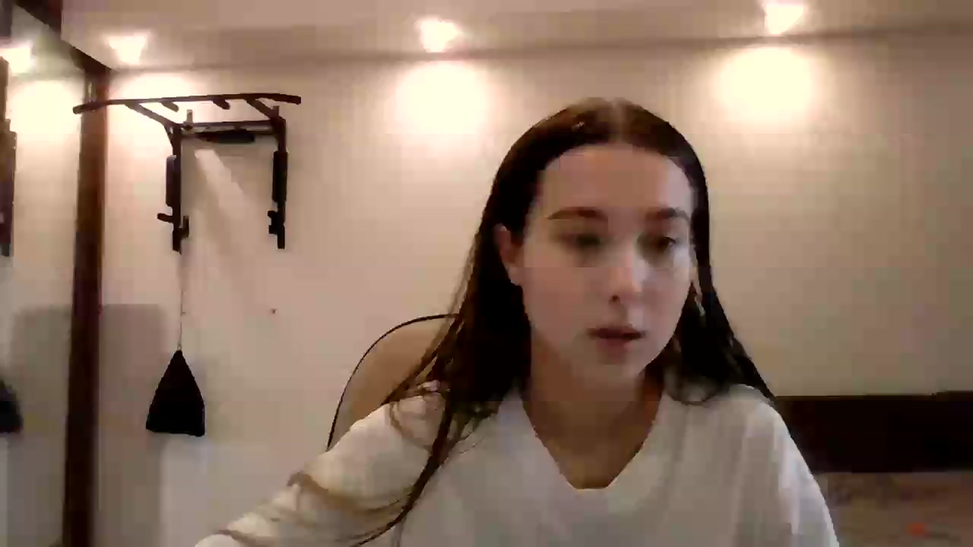 Gallery image thumbnail from ElariaVee's myfreecams stream on, 07/21/2026, 12:35 image 2 of 20