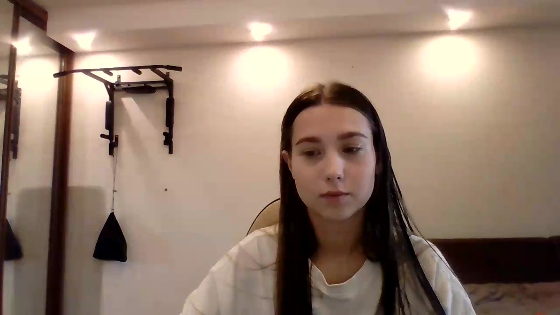 Gallery image thumbnail from ElariaVee's myfreecams stream on, 07/21/2026, 12:35 image 11 of 20