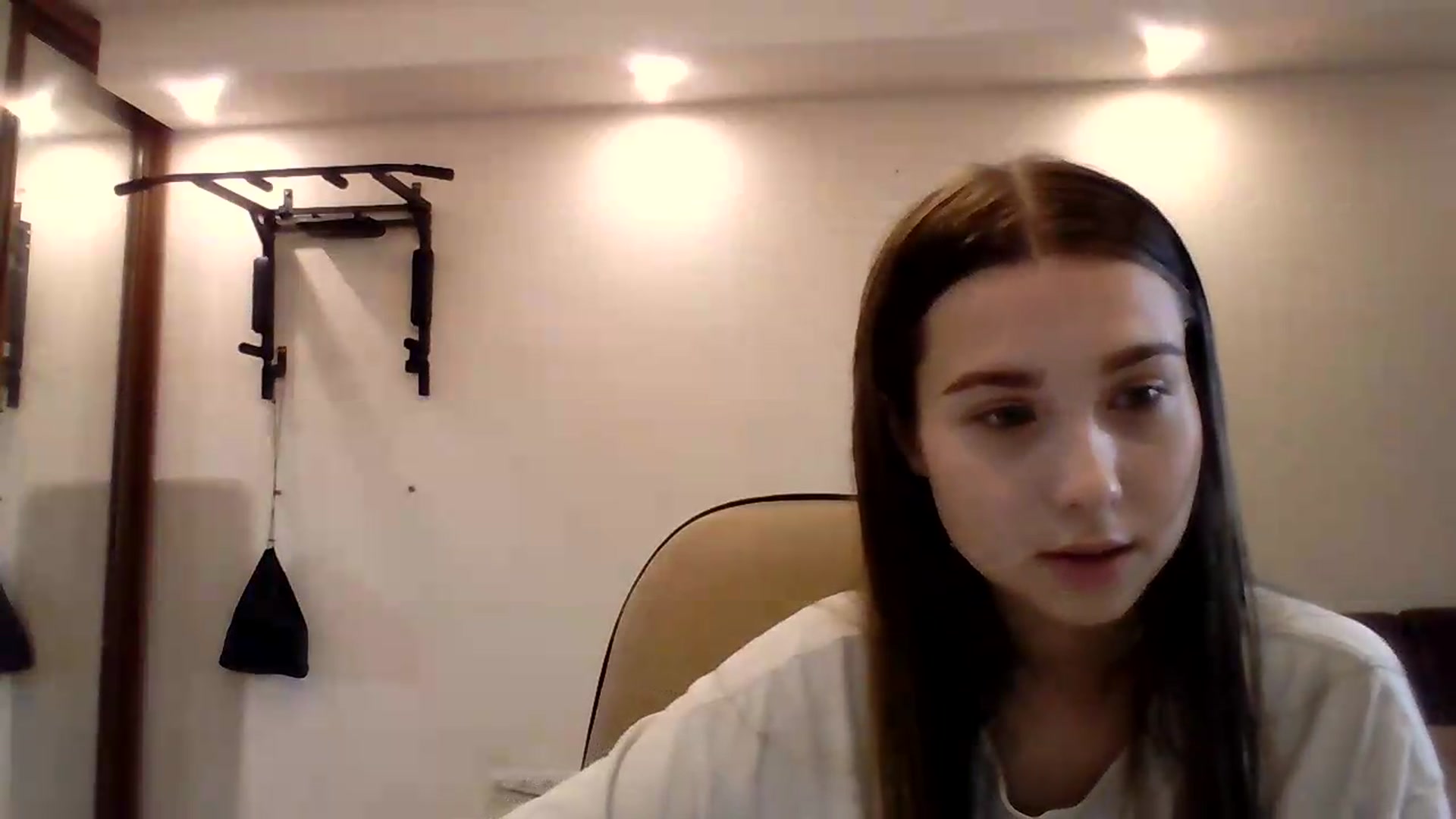 Gallery image thumbnail from ElariaVee's myfreecams stream on, 07/21/2026, 12:35 image 16 of 20