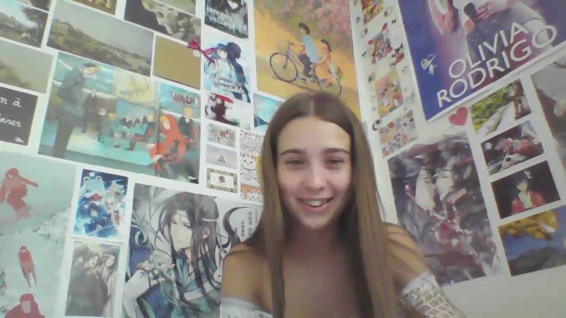 Gallery image thumbnail from ElariaVee's myfreecams stream on, 07/31/2026, 16:57 image 3 of 20