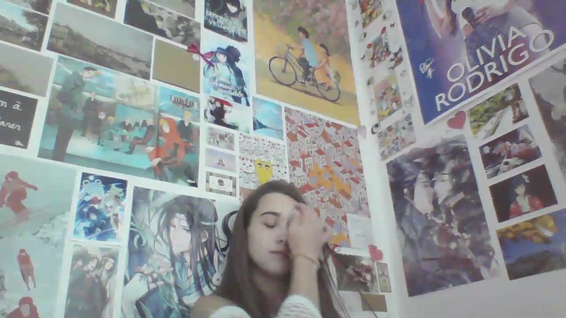 Gallery image thumbnail from ElariaVee's myfreecams stream on, 07/31/2026, 16:57 image 16 of 20