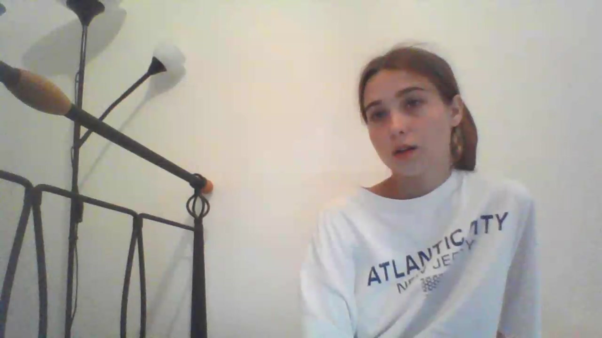 Gallery image thumbnail from ElariaVee's myfreecams stream on, 08/05/2026, 12:52 image 6 of 20