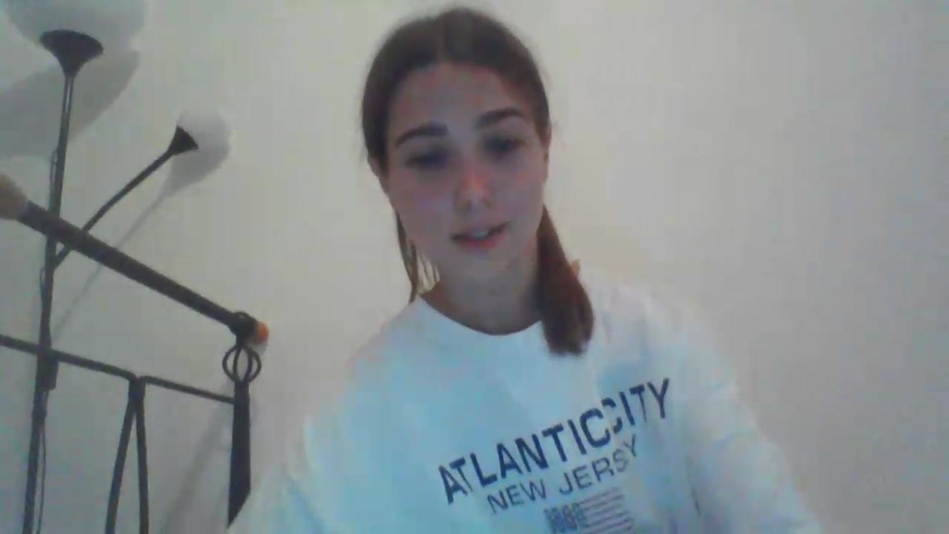 Gallery image thumbnail from ElariaVee's myfreecams stream on, 08/05/2026, 12:52 image 14 of 20