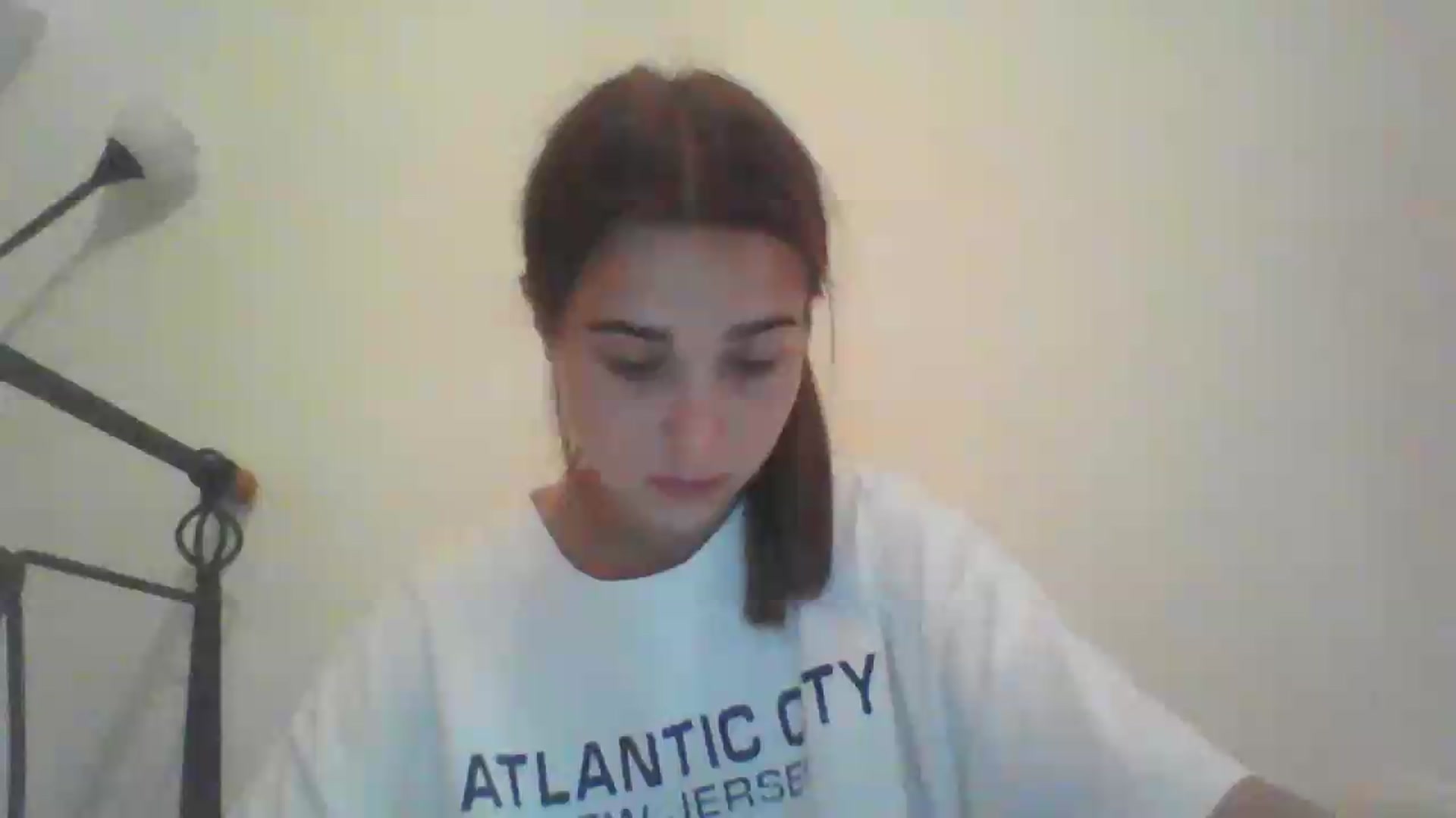Gallery image thumbnail from ElariaVee's myfreecams stream on, 08/05/2026, 14:09 image 1 of 20