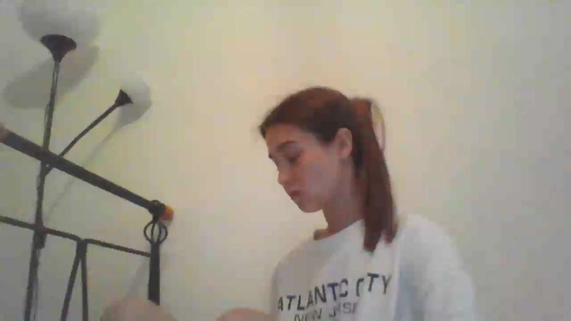 Gallery image thumbnail from ElariaVee's myfreecams stream on, 08/05/2026, 14:09 image 3 of 20