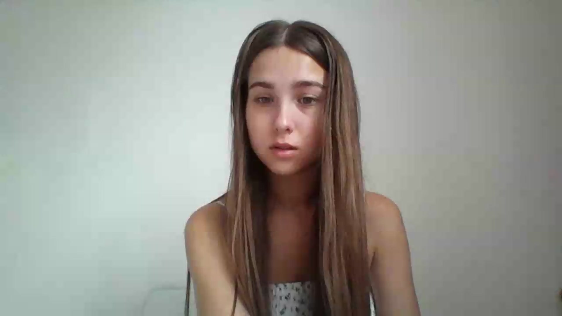 Gallery image thumbnail from ElariaVee's myfreecams stream on, 08/06/2026, 11:52 image 3 of 20