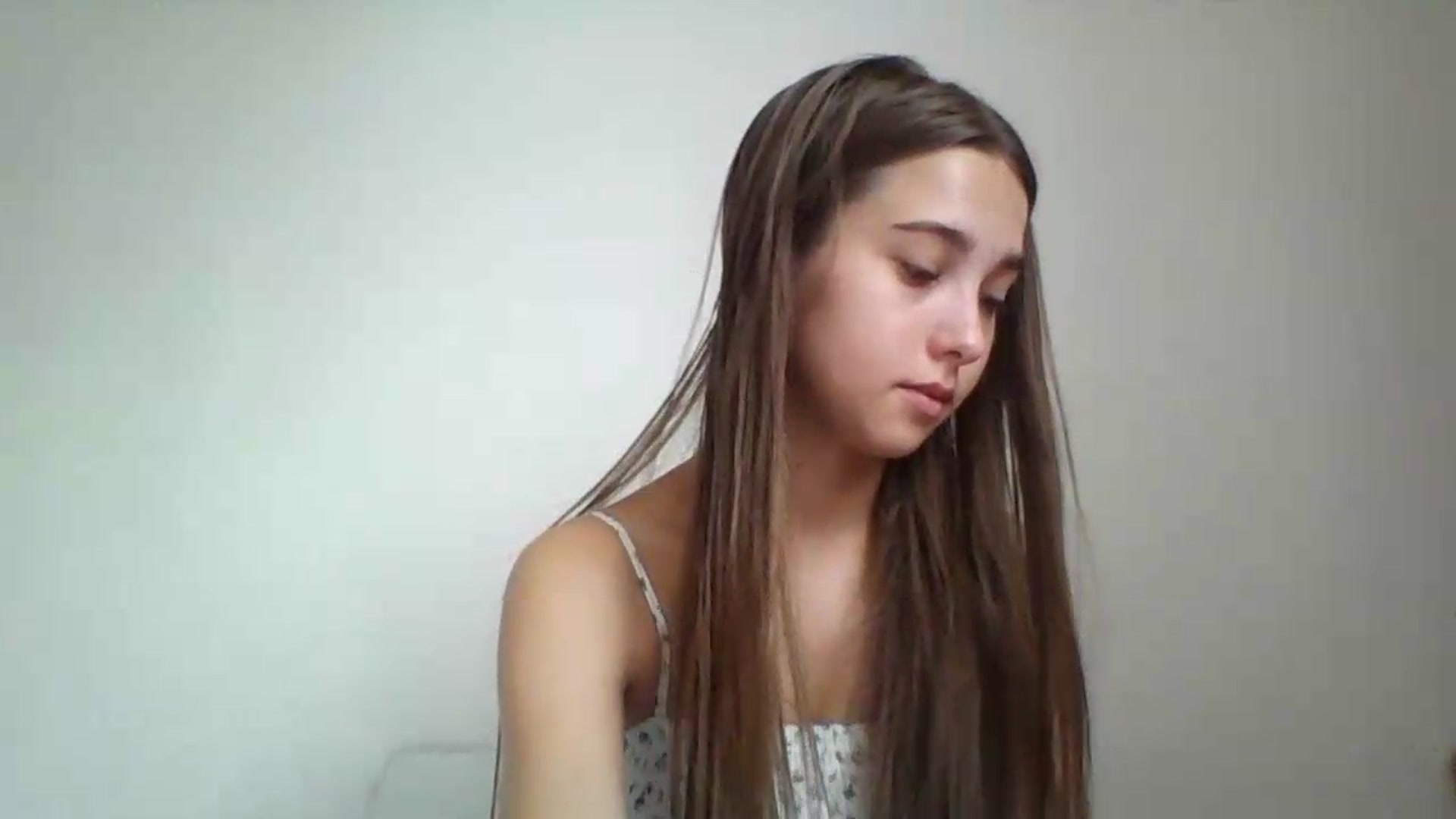 Gallery image thumbnail from ElariaVee's myfreecams stream on, 08/06/2026, 11:52 image 2 of 20
