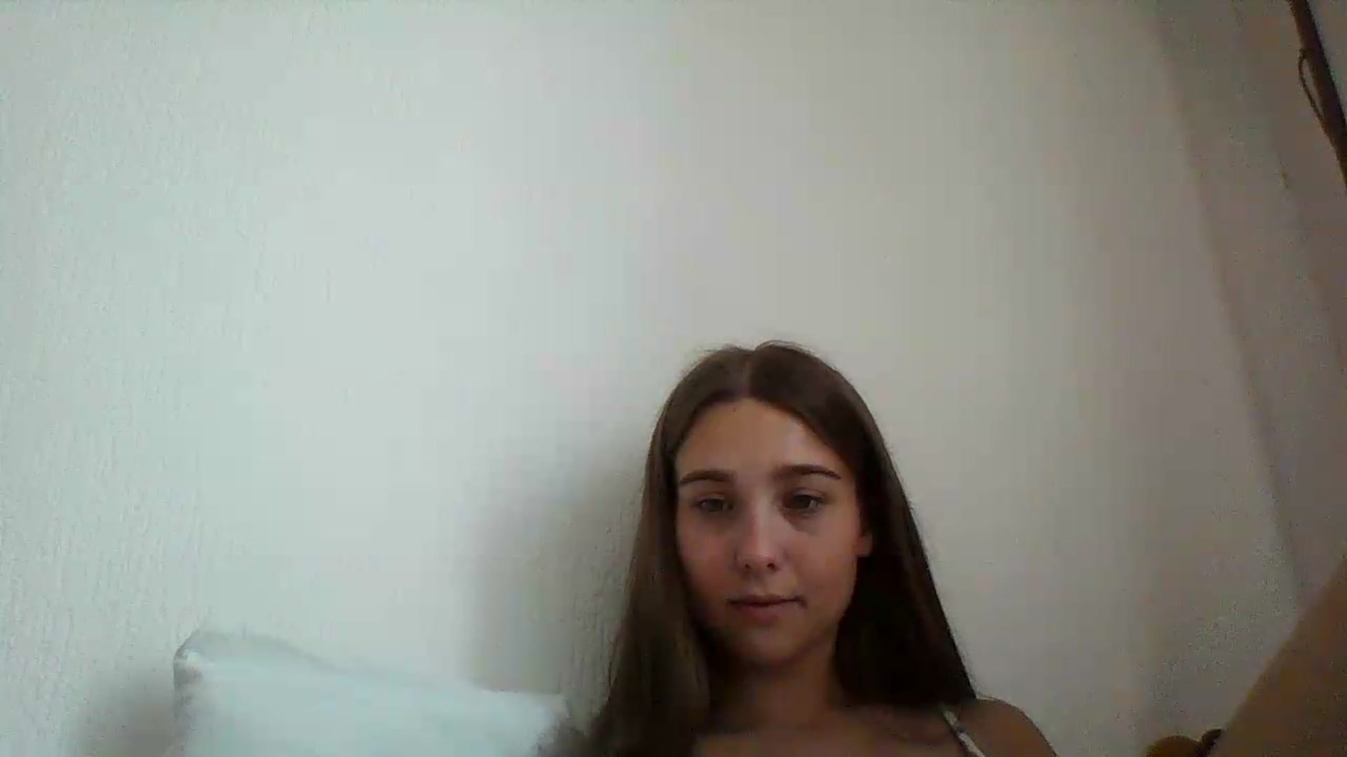 Gallery image thumbnail from ElariaVee's myfreecams stream on, 08/06/2026, 13:47 image 18 of 20
