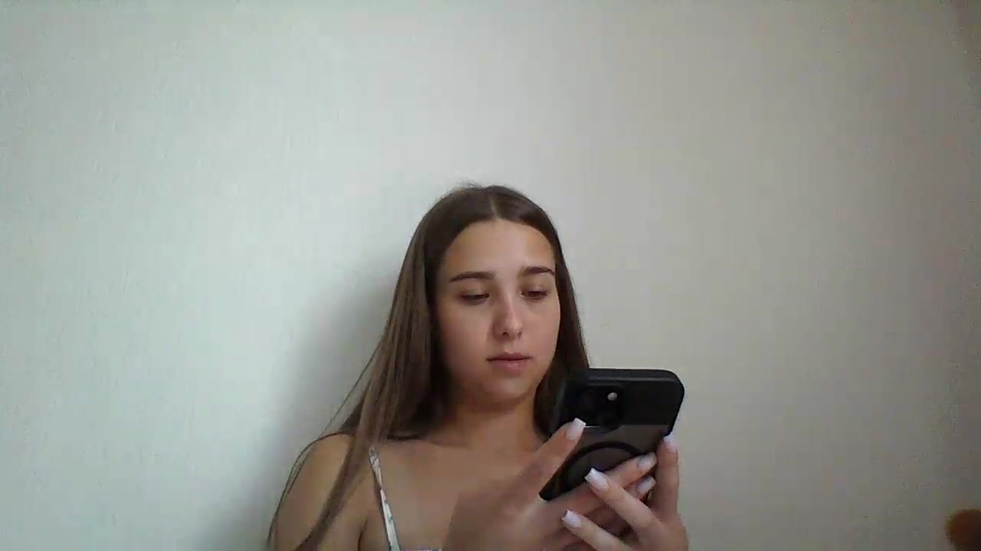 Gallery image thumbnail from ElariaVee's myfreecams stream on, 08/06/2026, 13:47 image 4 of 20