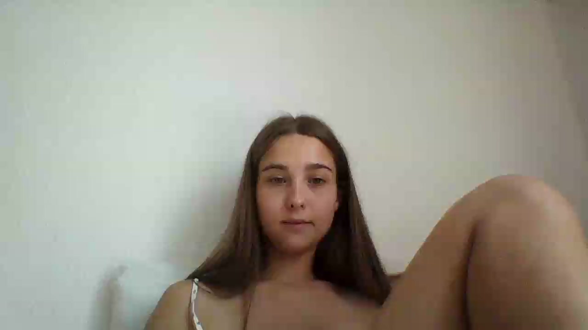 Gallery image thumbnail from ElariaVee's myfreecams stream on, 08/06/2026, 13:47 image 11 of 20