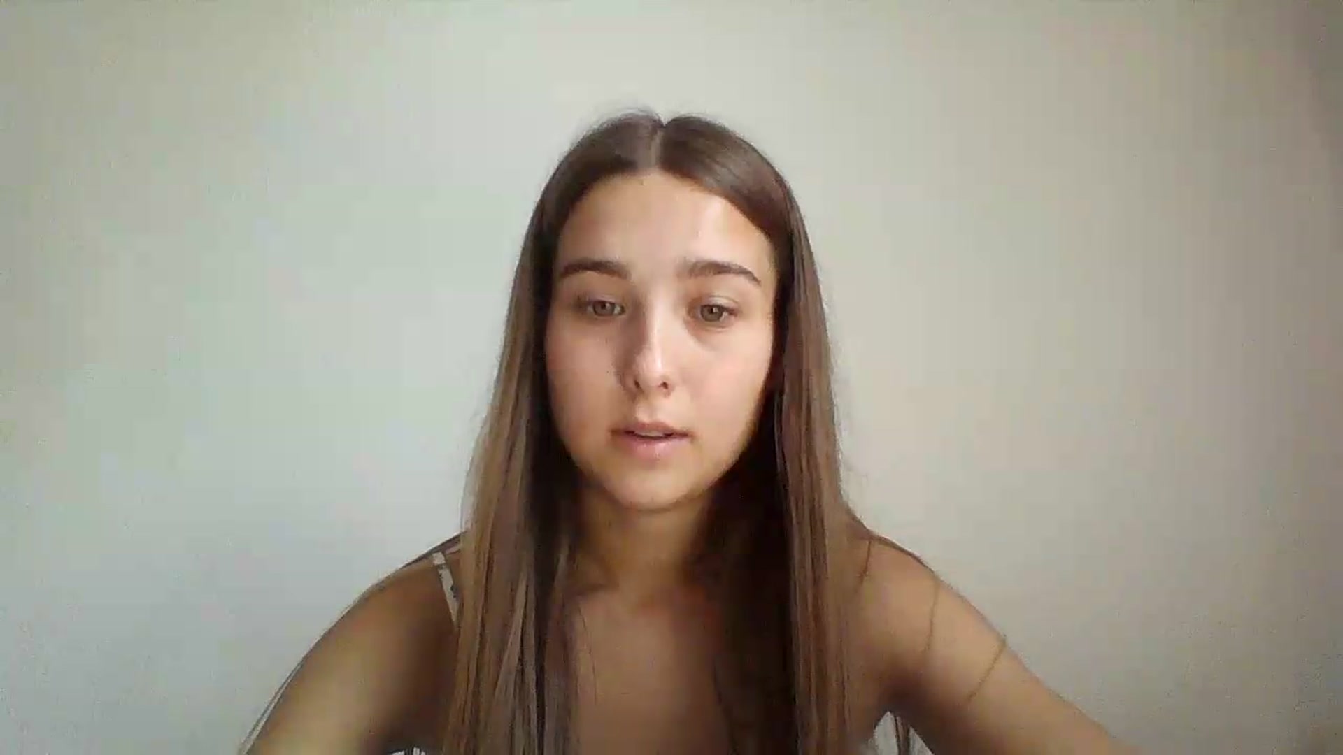 Gallery image thumbnail from ElariaVee's myfreecams stream on, 08/06/2026, 13:47 image 3 of 20