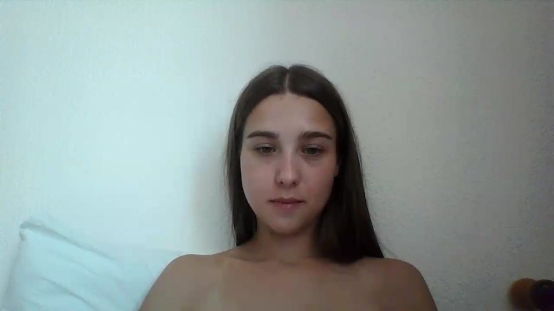 Gallery image thumbnail from ElariaVee's myfreecams stream on, 08/06/2026, 14:31 image 18 of 20