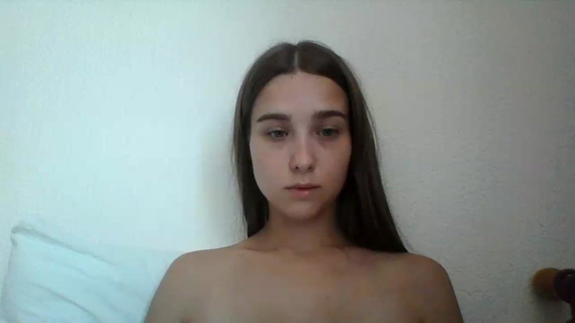 Gallery image thumbnail from ElariaVee's myfreecams stream on, 08/06/2026, 14:31 image 16 of 20