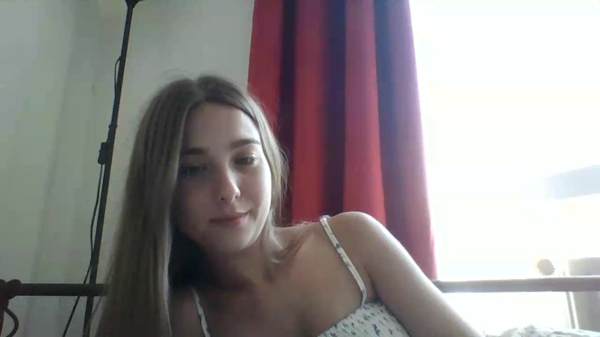 Gallery image thumbnail from ElariaVee's myfreecams stream on, 08/06/2026, 14:31 image 5 of 20