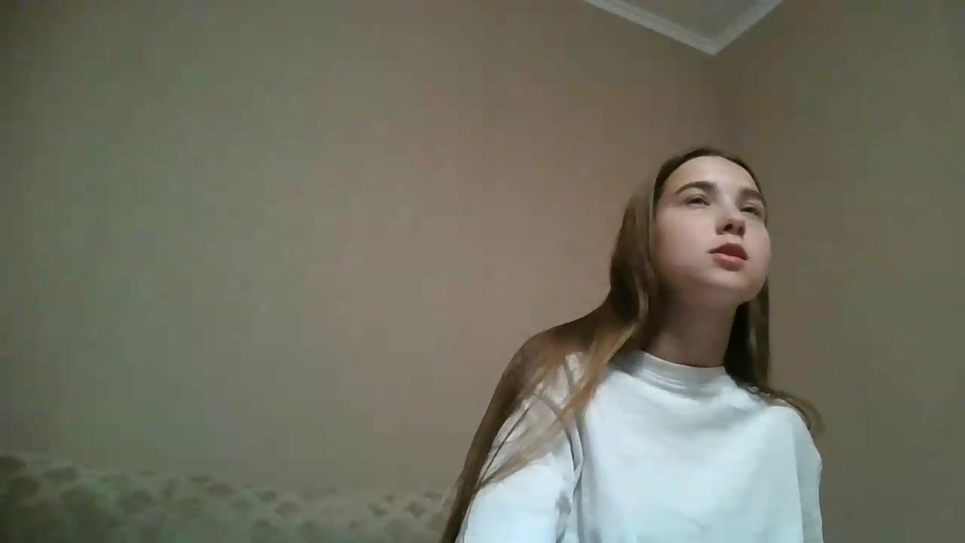 Gallery image thumbnail from ElariaVee's myfreecams stream on, 08/14/2026, 09:39 image 15 of 20