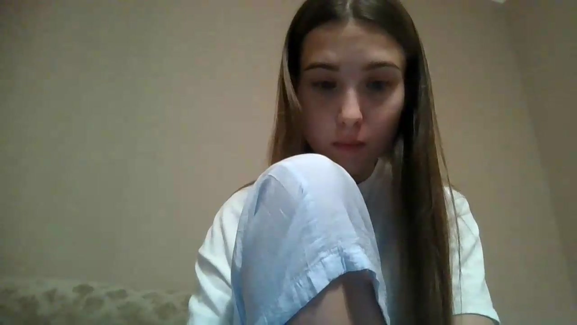 Gallery image thumbnail from ElariaVee's myfreecams stream on, 08/14/2026, 11:45 image 10 of 20