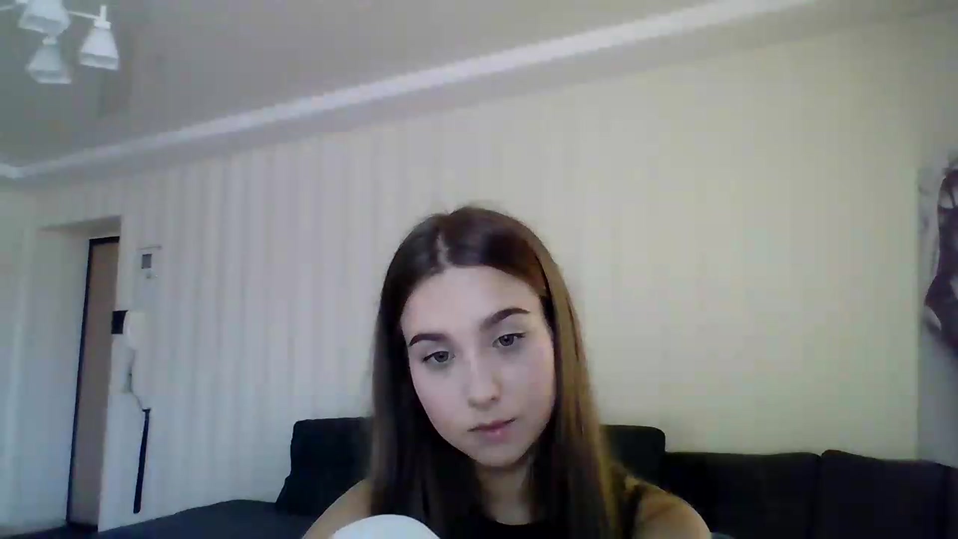 Gallery image thumbnail from ElariaVee's myfreecams stream on, 08/19/2026, 12:51 image 10 of 20