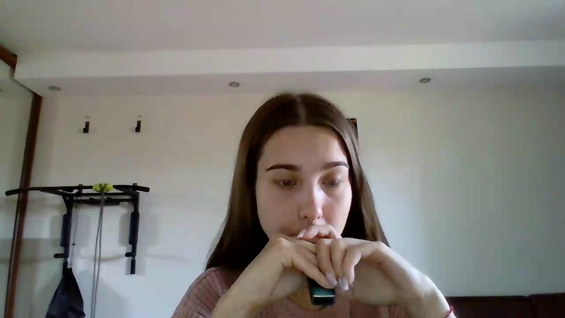Gallery image thumbnail from ElariaVee's myfreecams stream on, 08/20/2026, 09:11 image 15 of 20