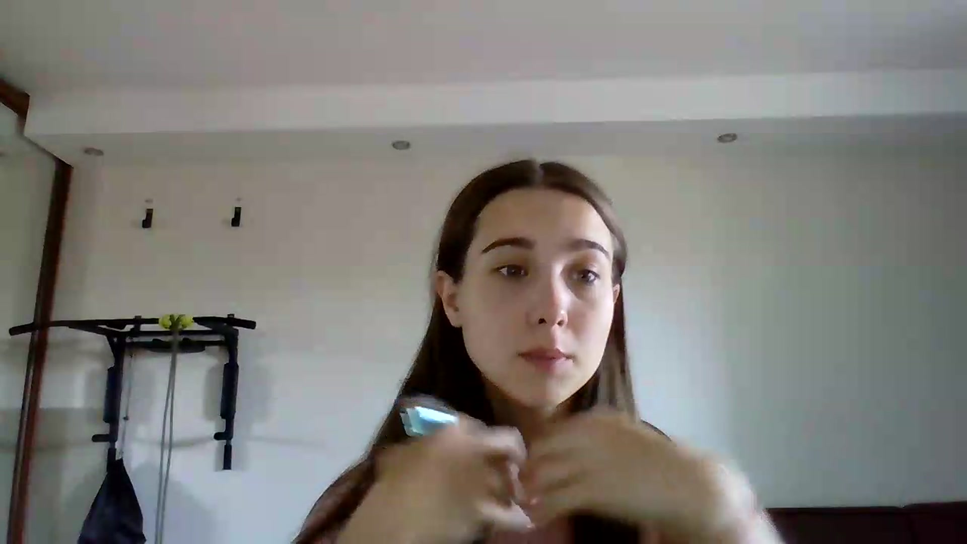 Gallery image thumbnail from ElariaVee's myfreecams stream on, 08/20/2026, 09:11 image 4 of 20