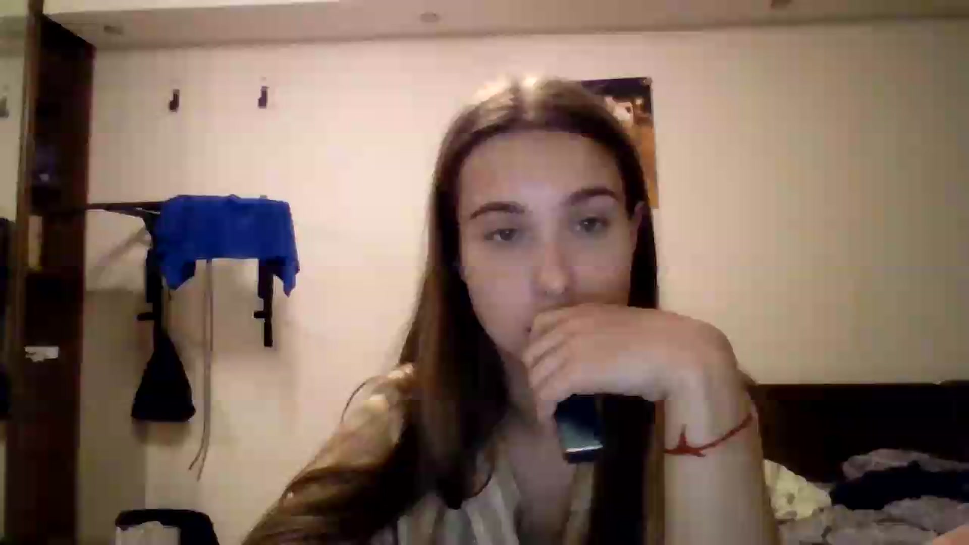 Gallery image thumbnail from ElariaVee's myfreecams stream on, 08/22/2026, 19:47 image 9 of 20